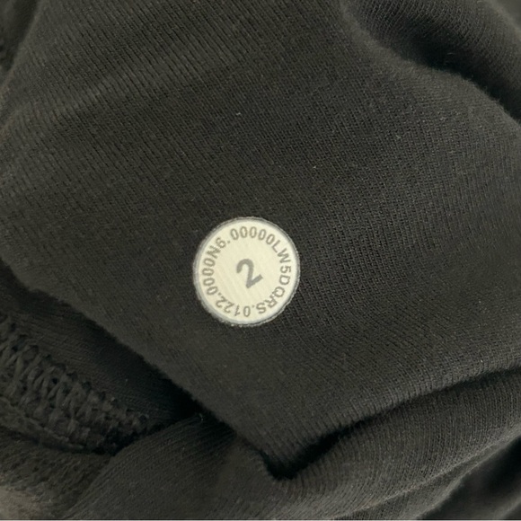 Lululemon Scuba High-Rise Jogger 7/8 Length Black 2 - Picture 12 of 12